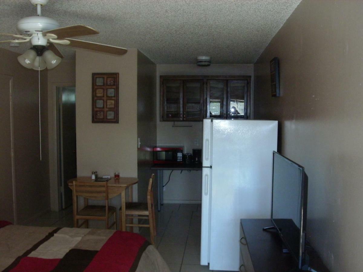 Newly Furnished Large, Clean, Quiet Private Unit Apartamento Fort Lauderdale Exterior foto